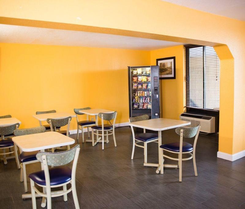 Red Roof Inn Mobile - Midtown Luaran gambar